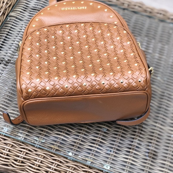 NWT Michael Kors MD Abbey woven Backpack - Picture 6 of 7